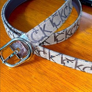 Calvin Klein reversible belt
